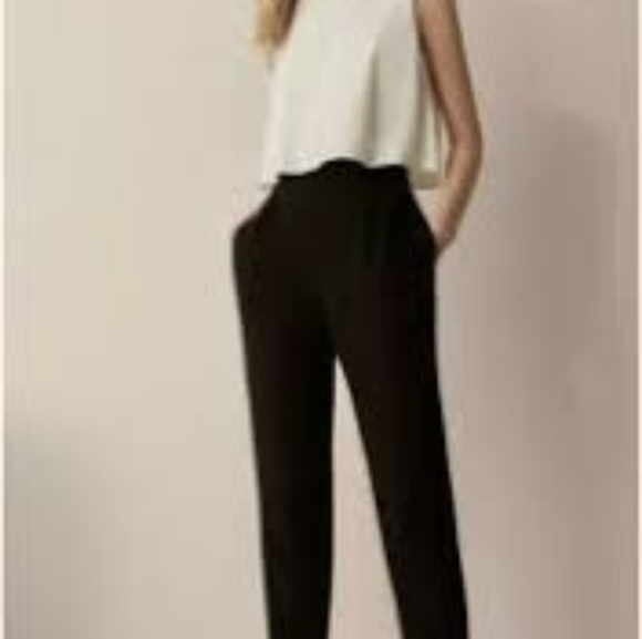 White & Black two-tone jumpsuit Size 6 (G) - Picture 12 of 12
